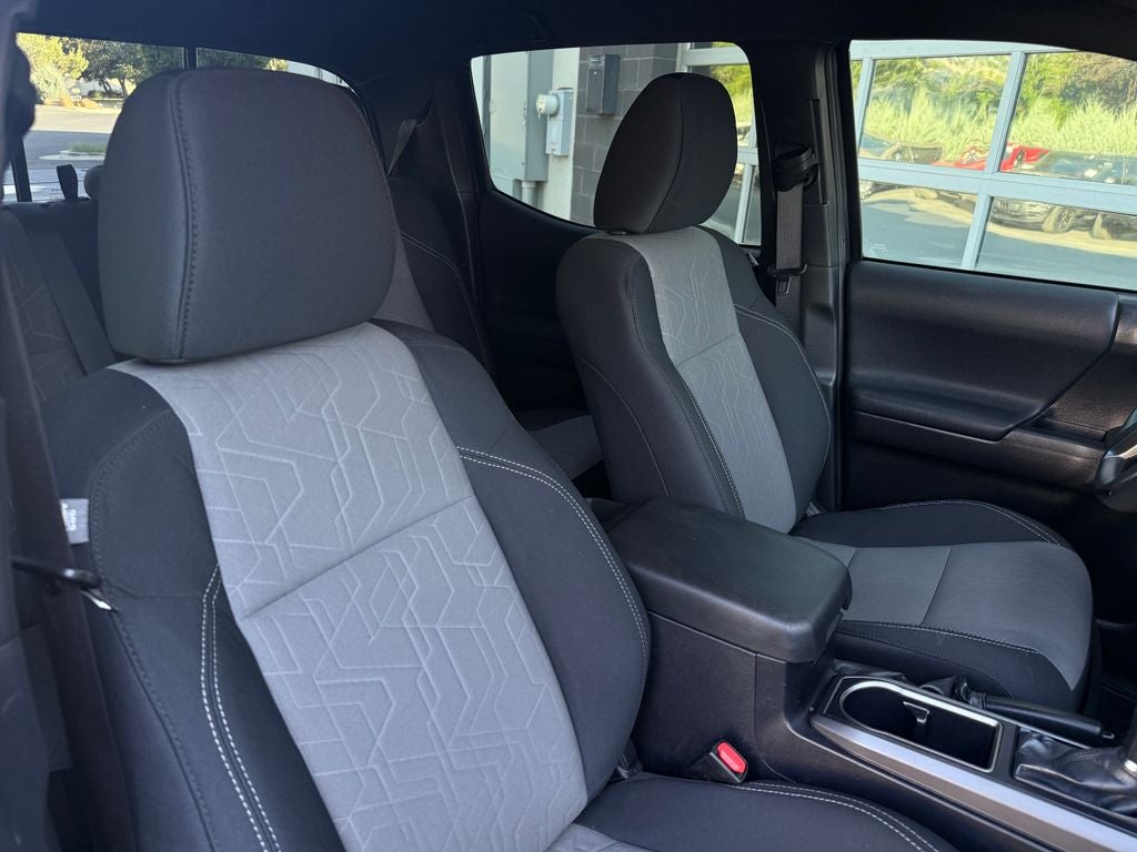 2022 Toyota Tacoma TRD Sport V6