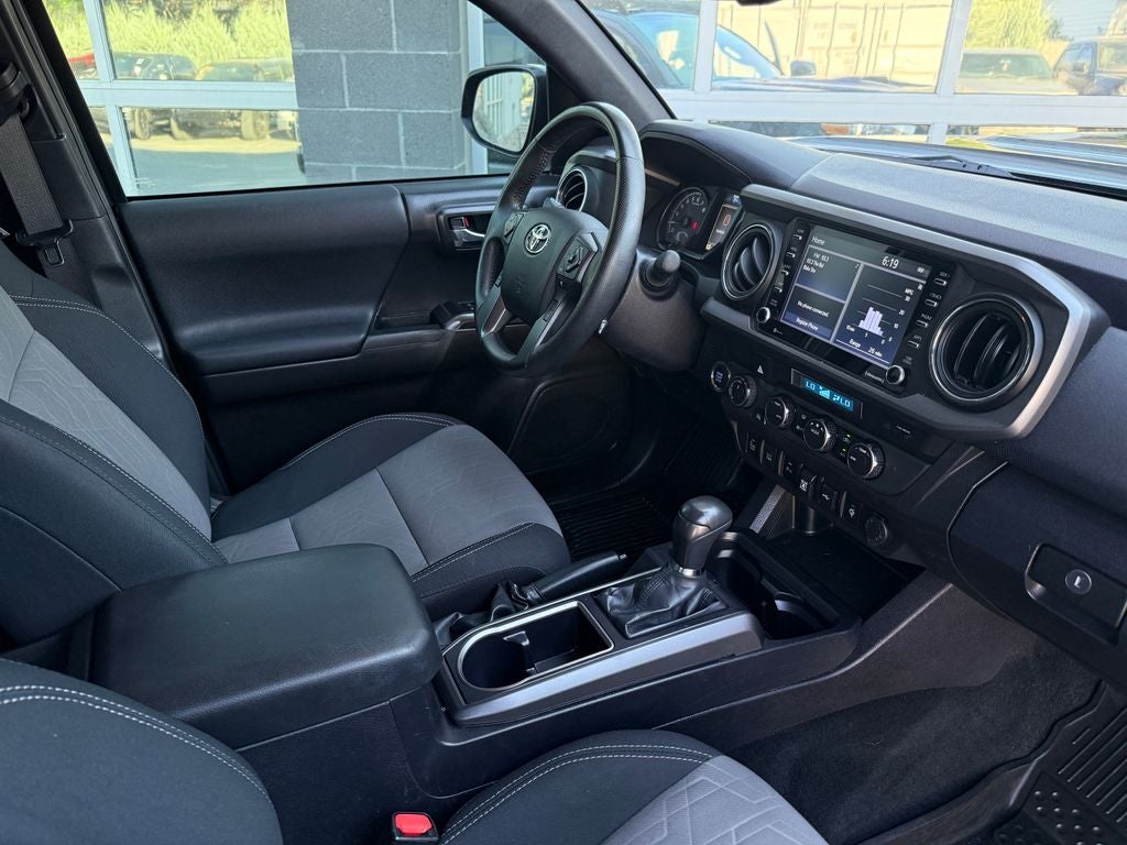 2022 Toyota Tacoma TRD Sport V6