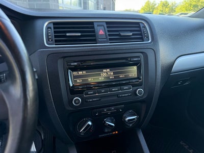 2014 Volkswagen Jetta 1.8T SE