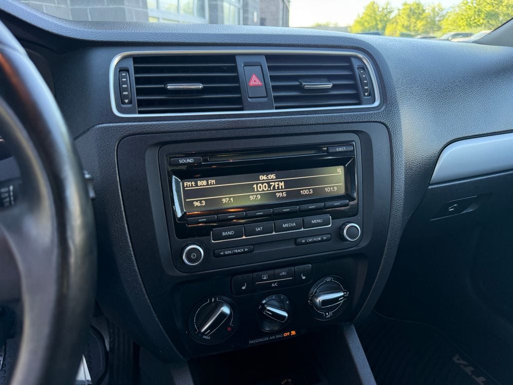 2014 Volkswagen Jetta 1.8T SE