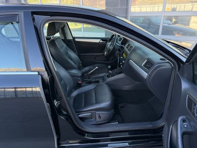 2014 Volkswagen Jetta 1.8T SE
