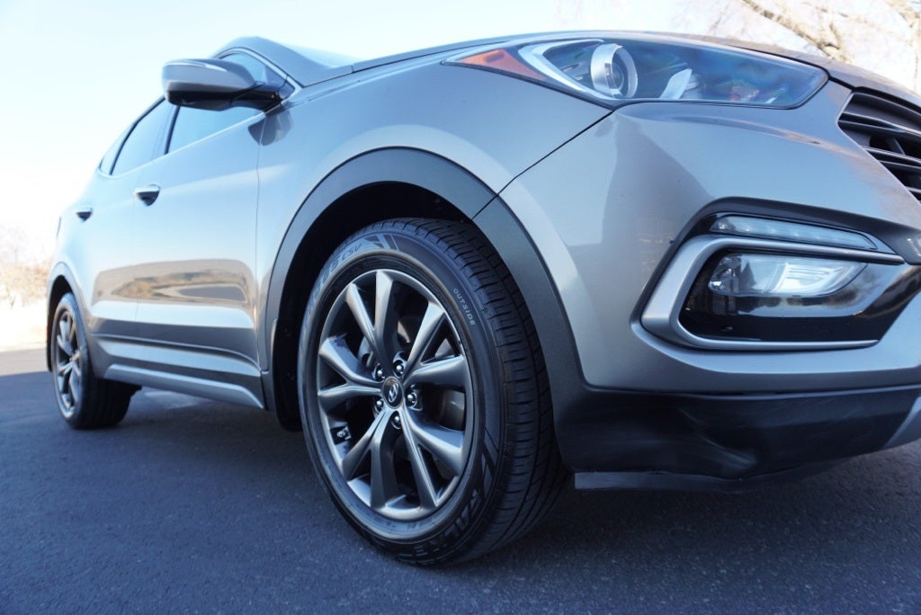 2018 Hyundai Santa Fe Sport 2.0T Ultimate