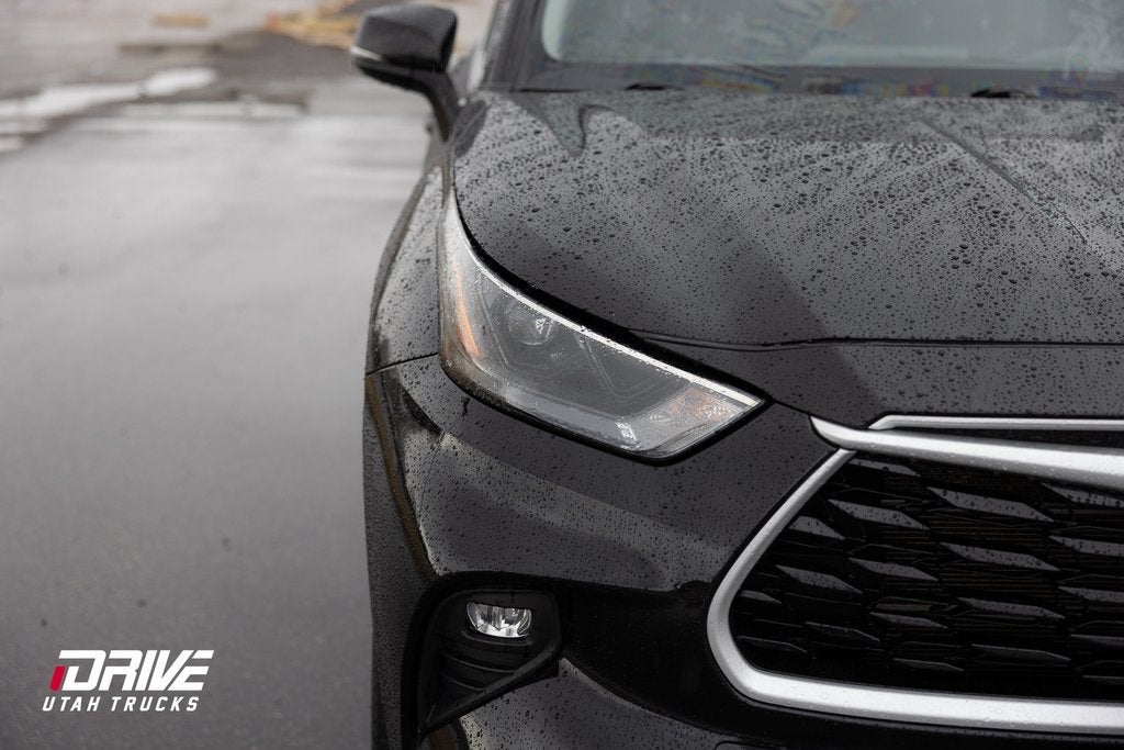 2023 Toyota Highlander Hybrid XLE