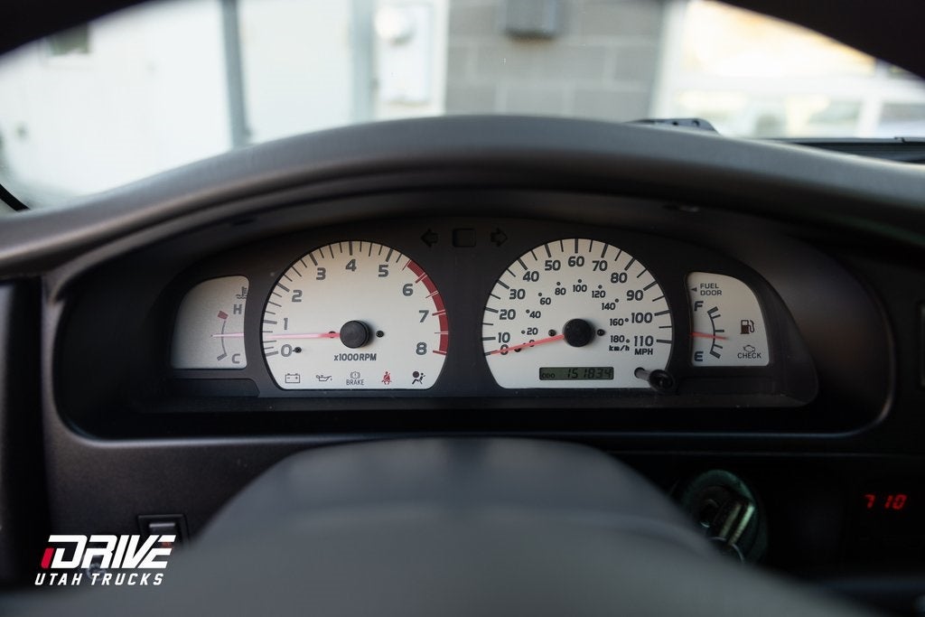 2004 Toyota Tacoma Base V6