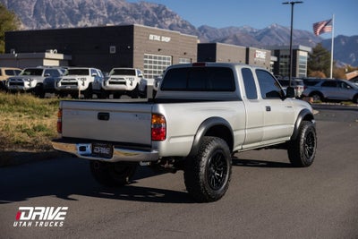 2004 Toyota Tacoma Base V6