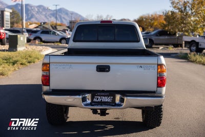 2004 Toyota Tacoma Base V6