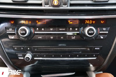 2015 BMW X6 xDrive50i