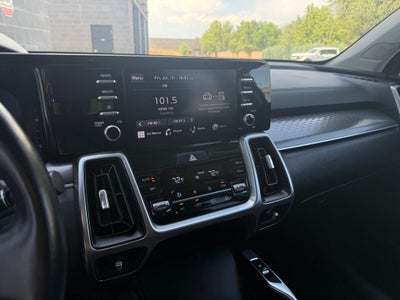 2022 Kia Sorento LX