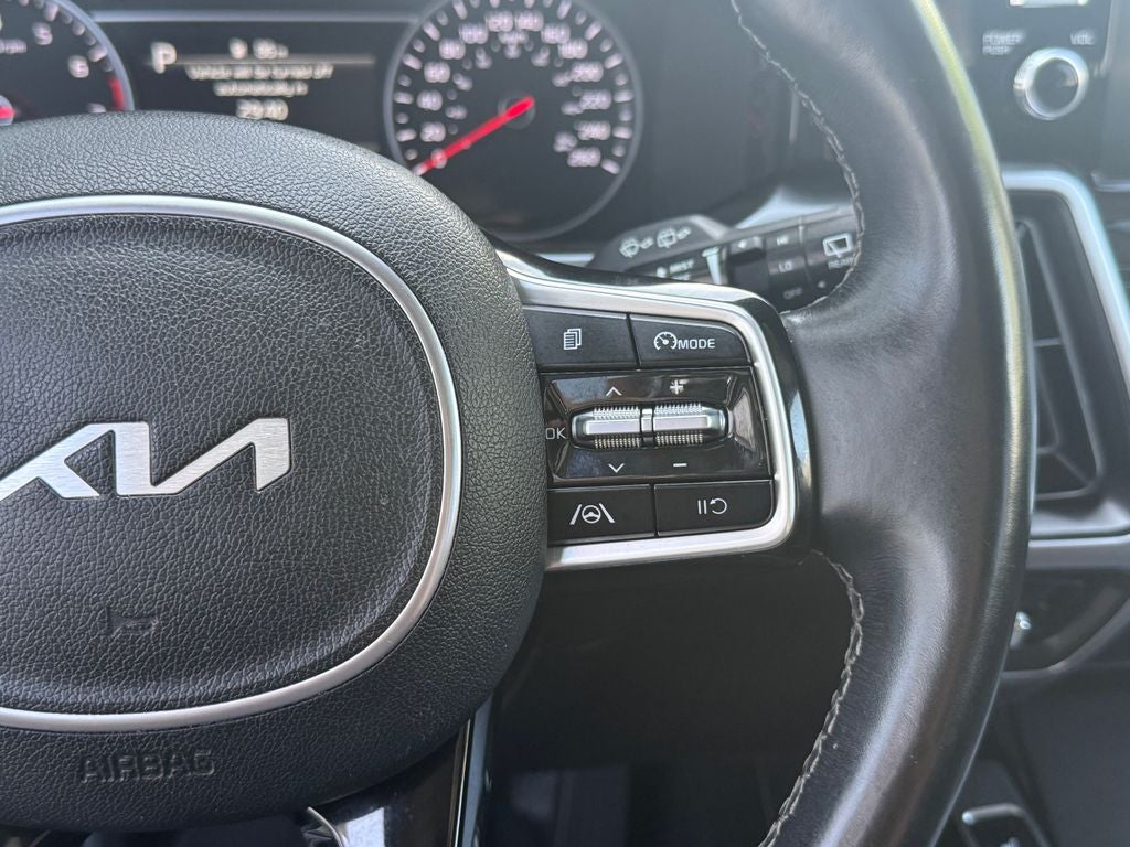 2022 Kia Sorento LX