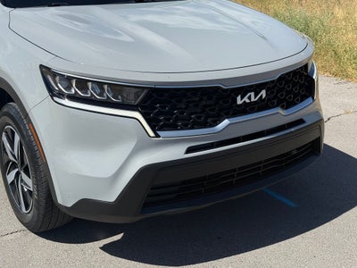 2022 Kia Sorento LX