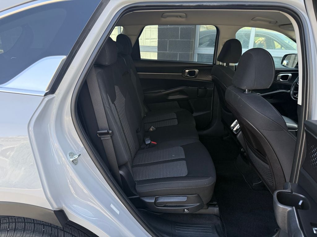 2022 Kia Sorento LX