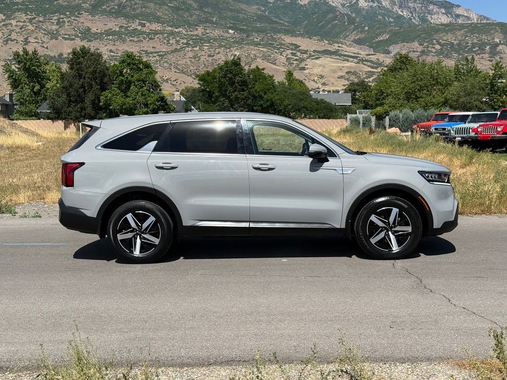 2022 Kia Sorento LX