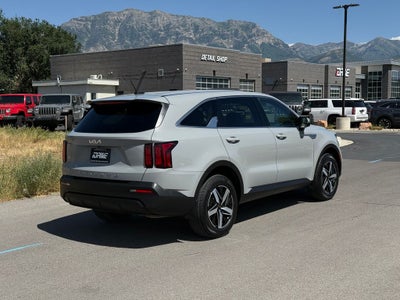 2022 Kia Sorento LX