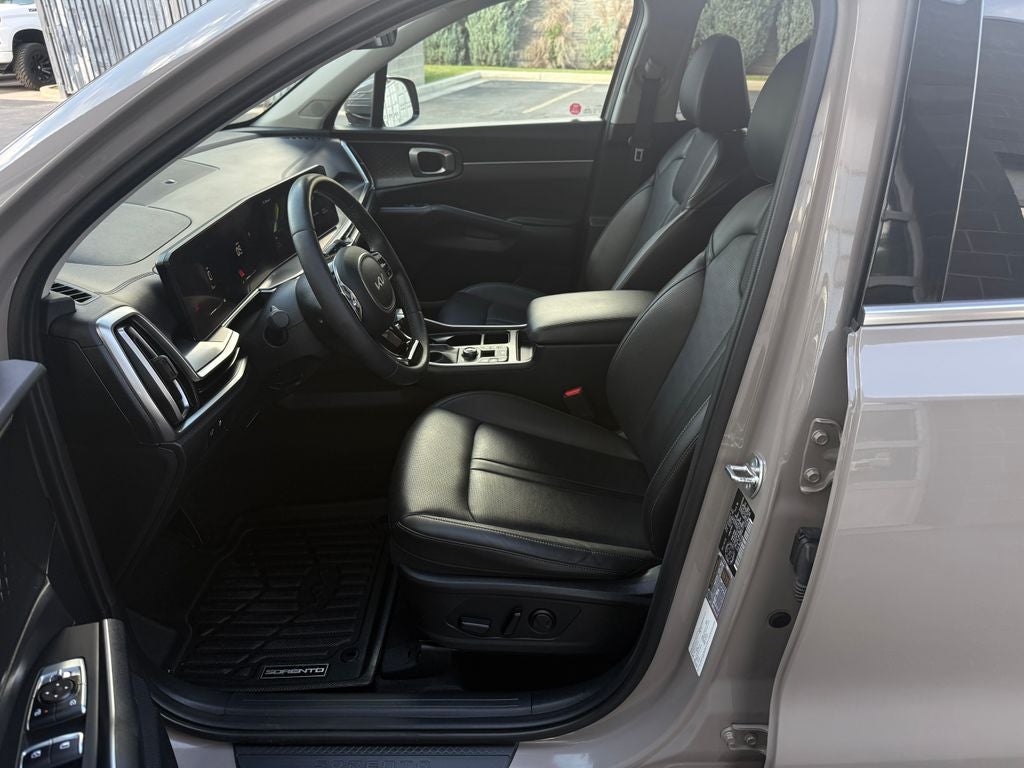 2025 Kia Sorento EX