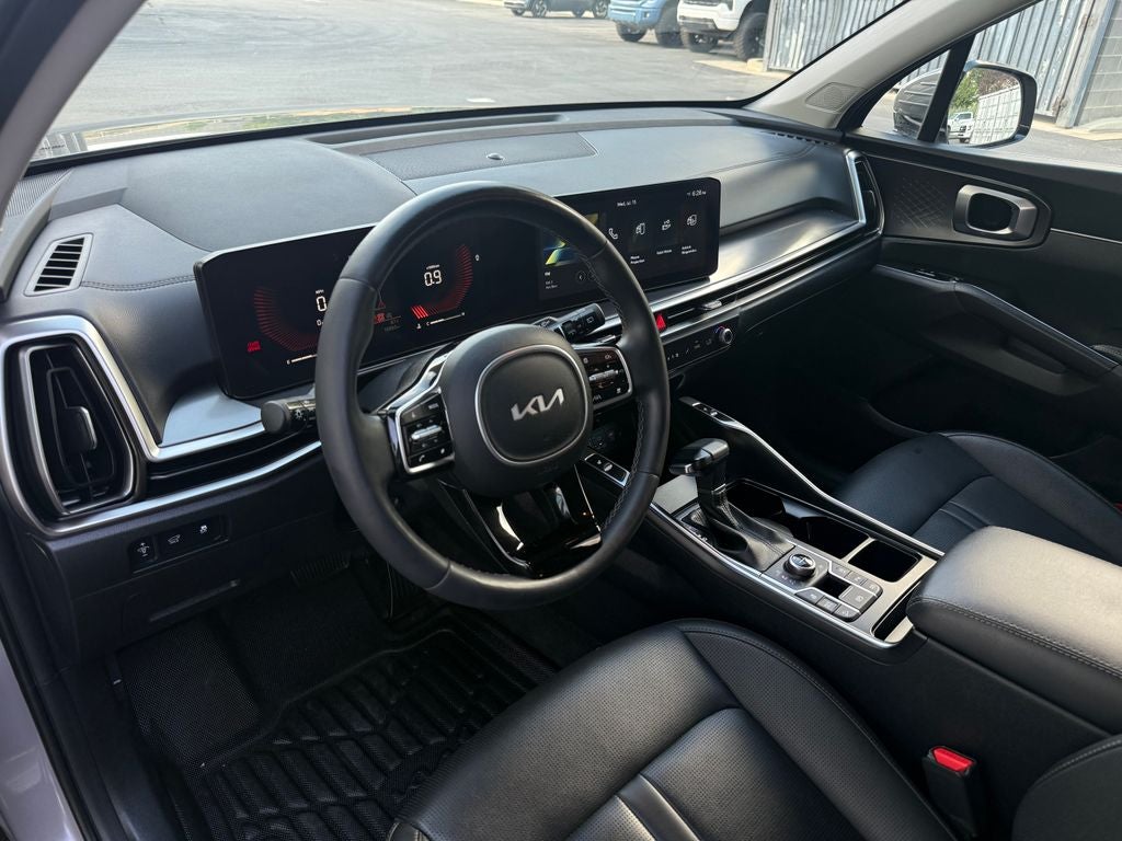 2025 Kia Sorento EX