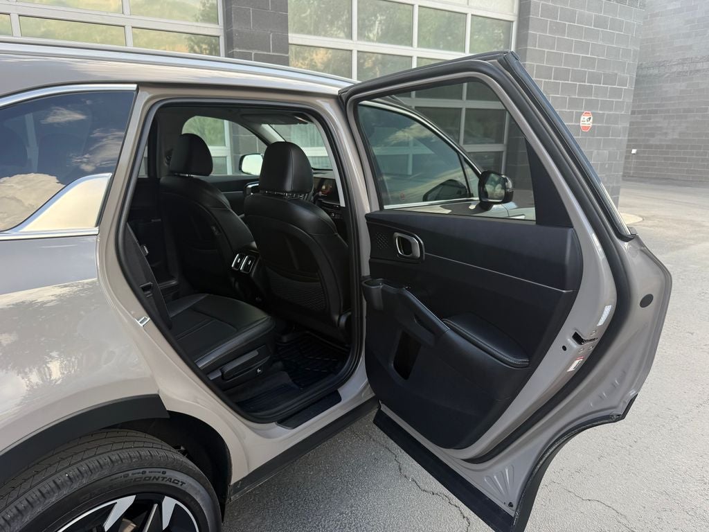 2025 Kia Sorento EX