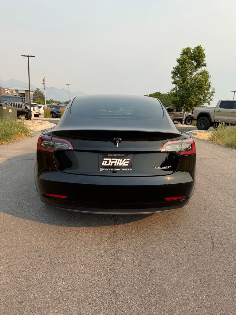 2023 Tesla Model 3 Performance