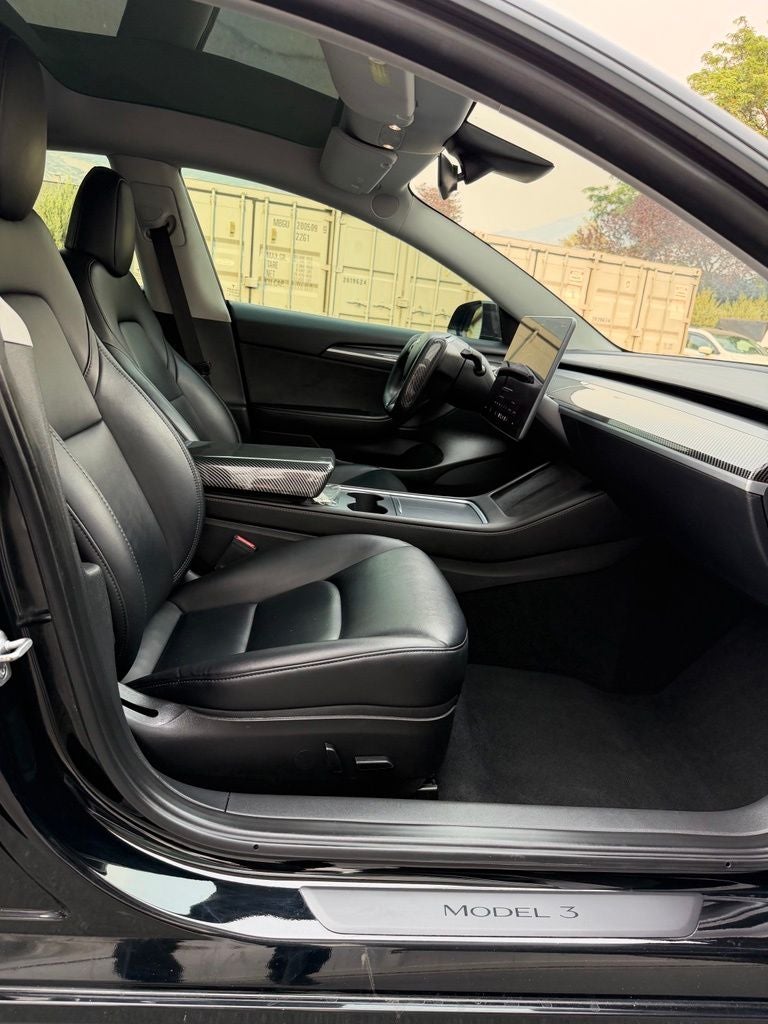 2023 Tesla Model 3 Performance