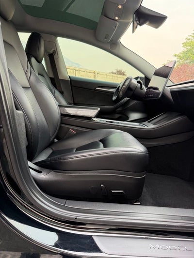 2023 Tesla Model 3 Performance