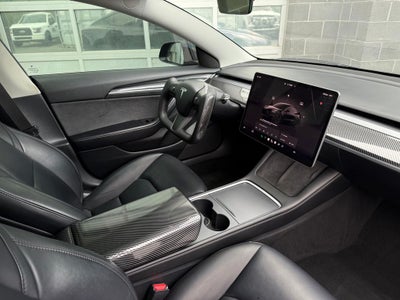 2023 Tesla Model 3 Performance