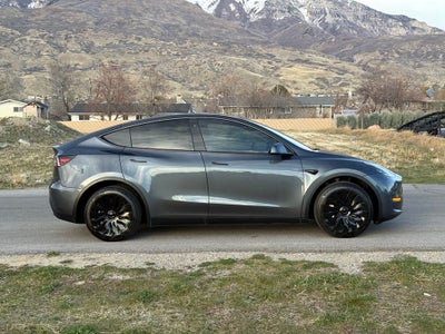 2020 Tesla Model Y Long Range