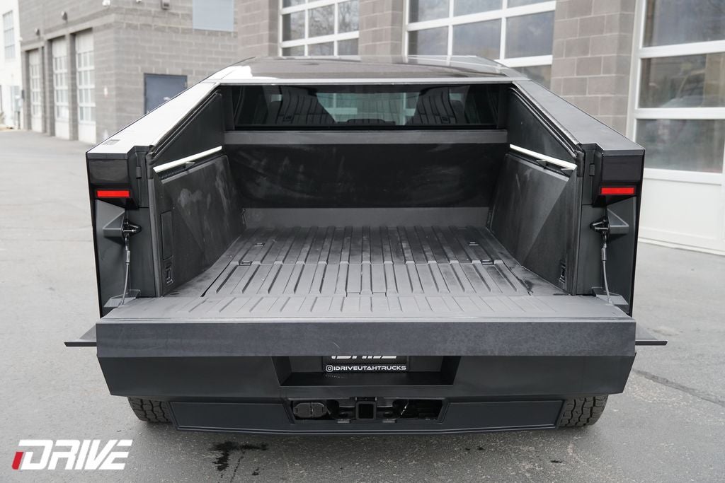 2024 Tesla Cybertruck Base