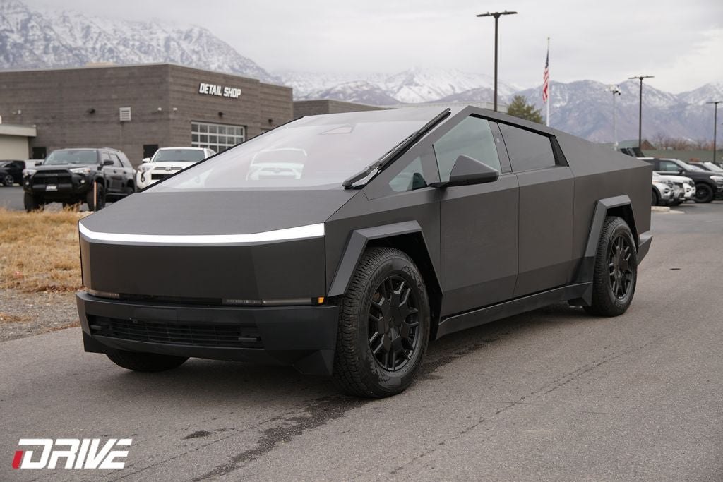2024 Tesla Cybertruck Base