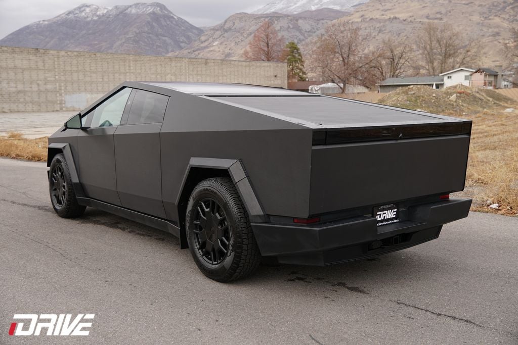 2024 Tesla Cybertruck Base