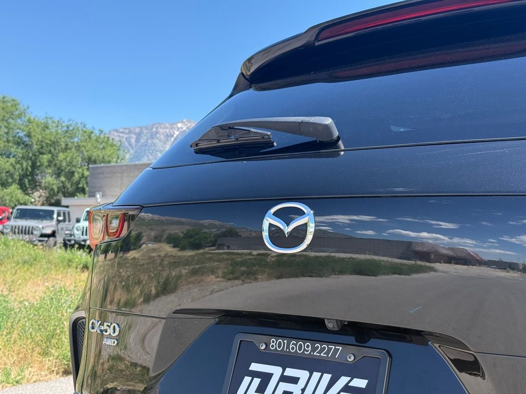 2025 Mazda Mazda CX-50 2.5 S Preferred Package