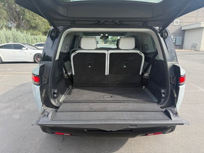2023 Rivian R1S Adventure