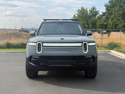 2023 Rivian R1S Adventure