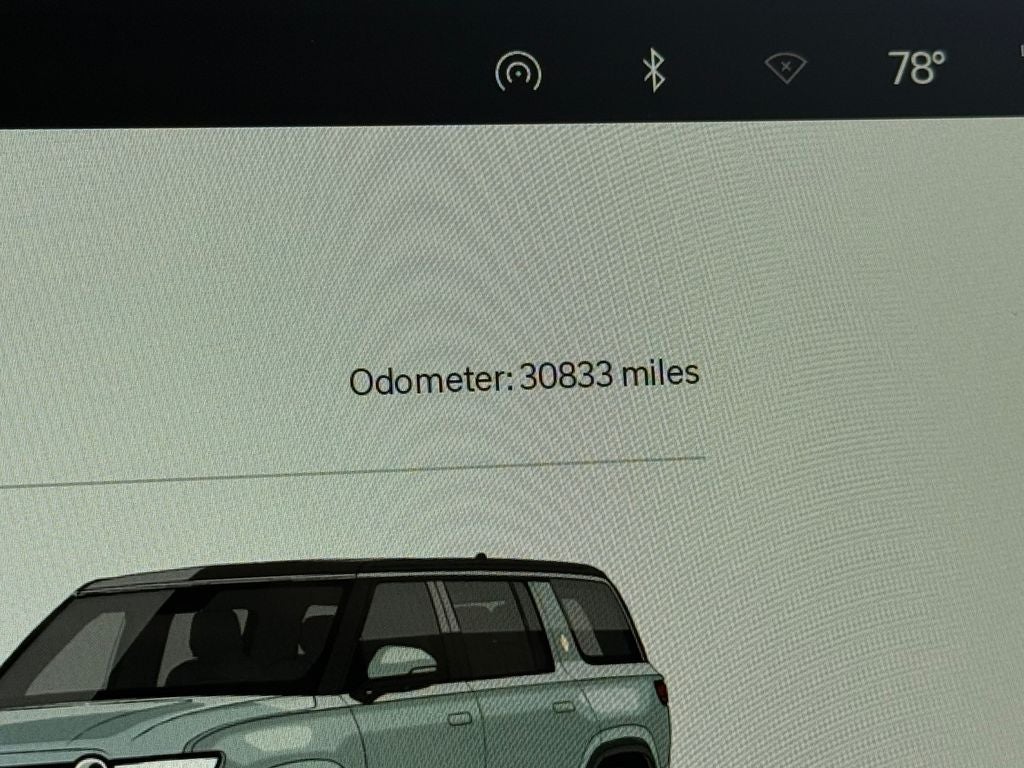 2023 Rivian R1S Adventure