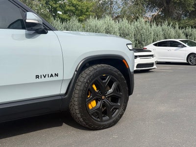 2023 Rivian R1S Adventure