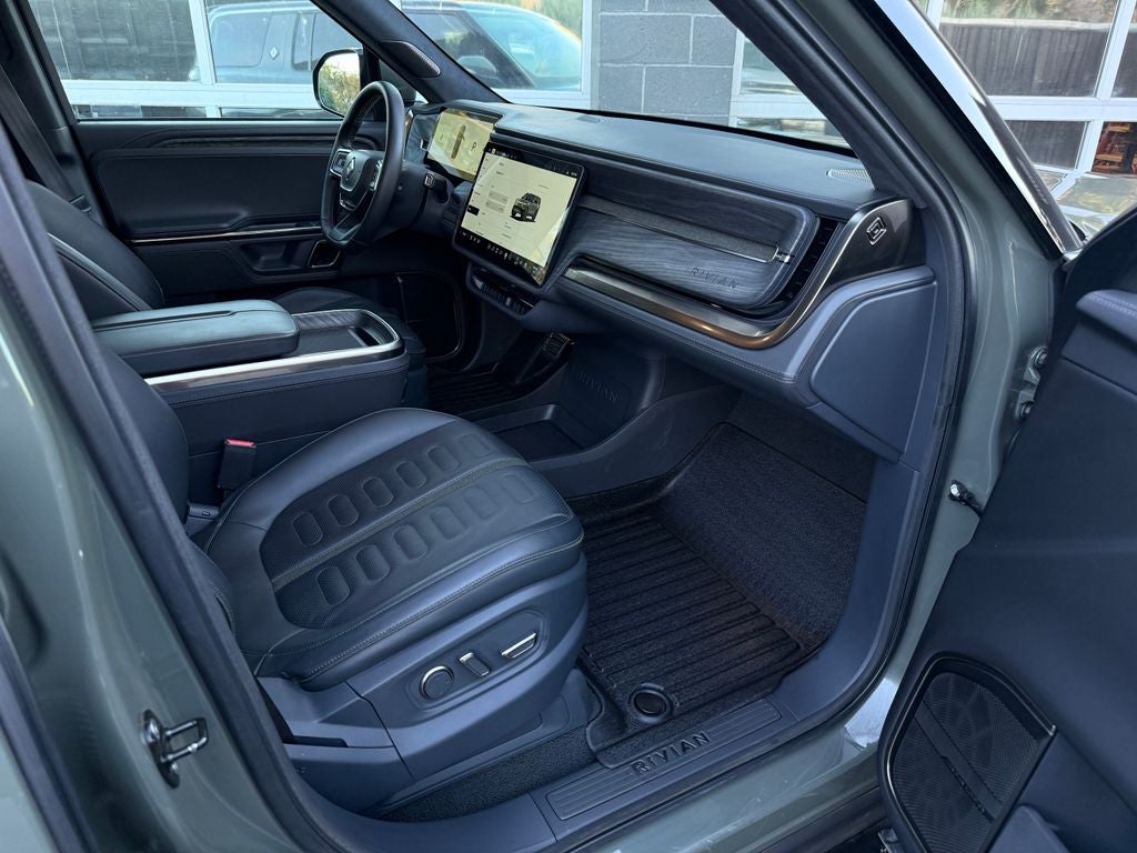 2022 Rivian R1S Launch Edition