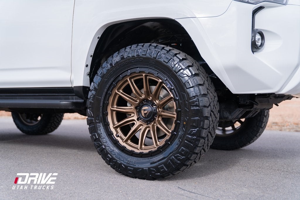 2022 Toyota 4Runner SR5