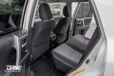 2022 Toyota 4Runner SR5