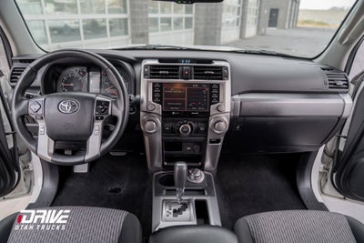 2022 Toyota 4Runner SR5