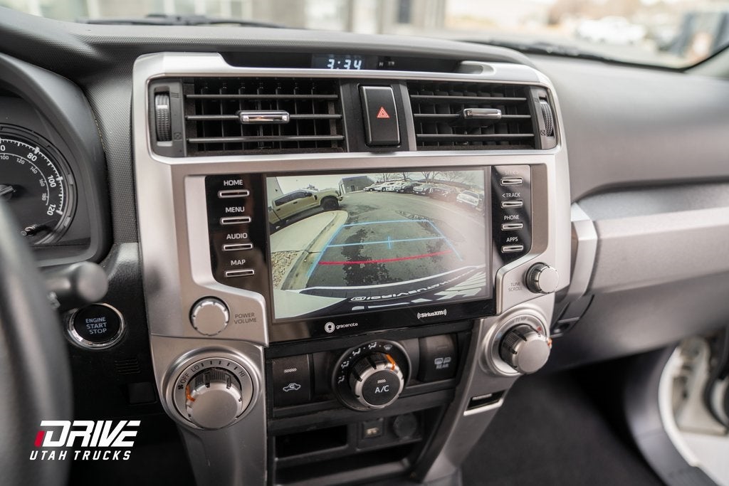 2022 Toyota 4Runner SR5