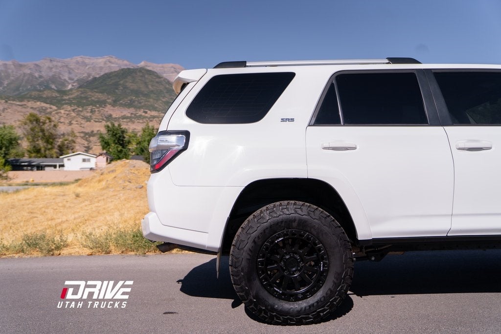 2022 Toyota 4Runner SR5