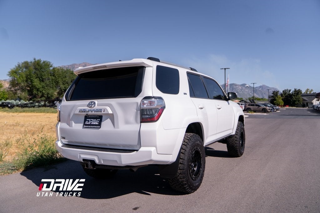 2022 Toyota 4Runner SR5