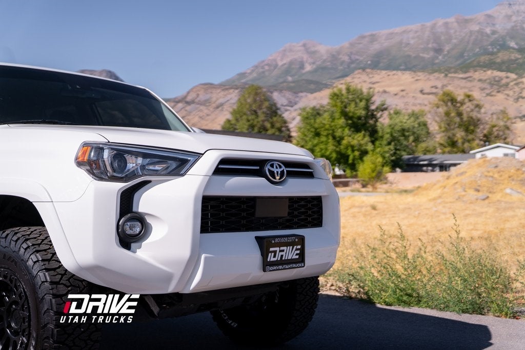 2022 Toyota 4Runner SR5