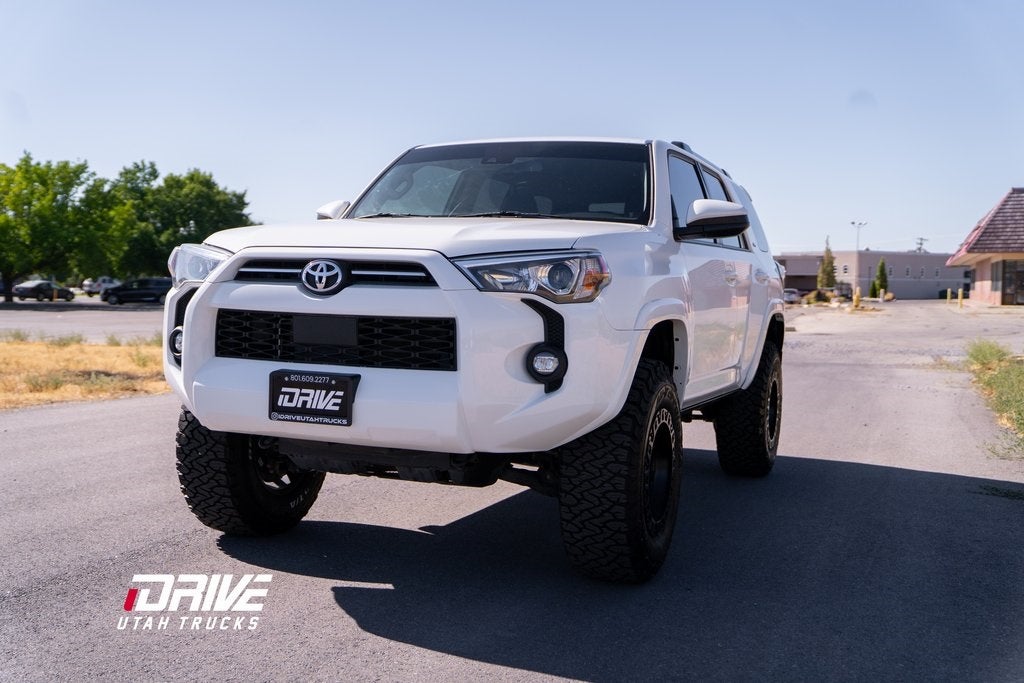 2022 Toyota 4Runner SR5