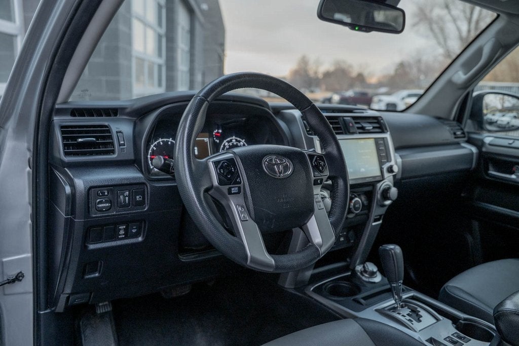 2022 Toyota 4Runner SR5 Premium
