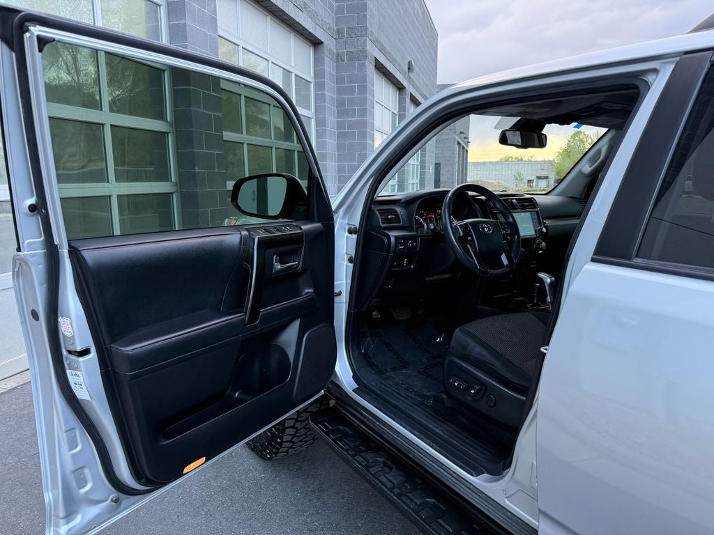 2021 Toyota 4Runner TRD Off-Road