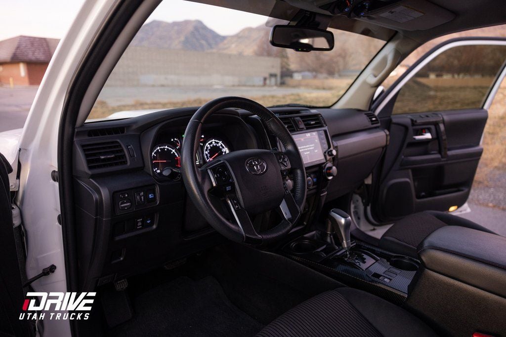 2022 Toyota 4Runner TRD Off-Road