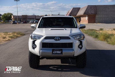 2022 Toyota 4Runner TRD Off-Road