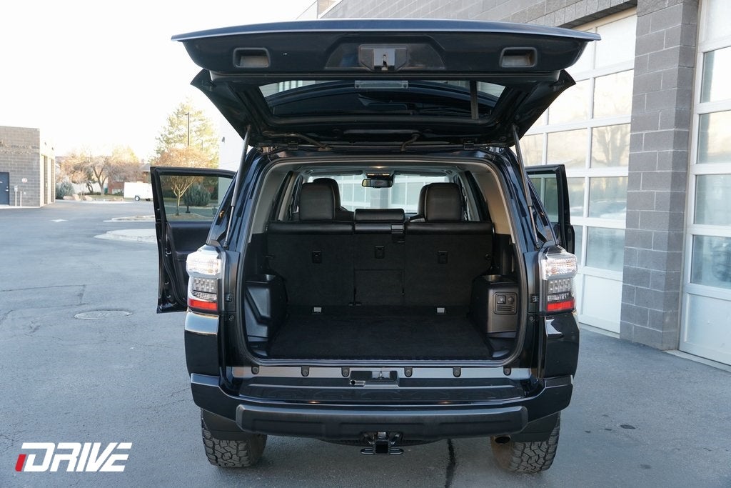 2022 Toyota 4Runner TRD Off-Road Premium