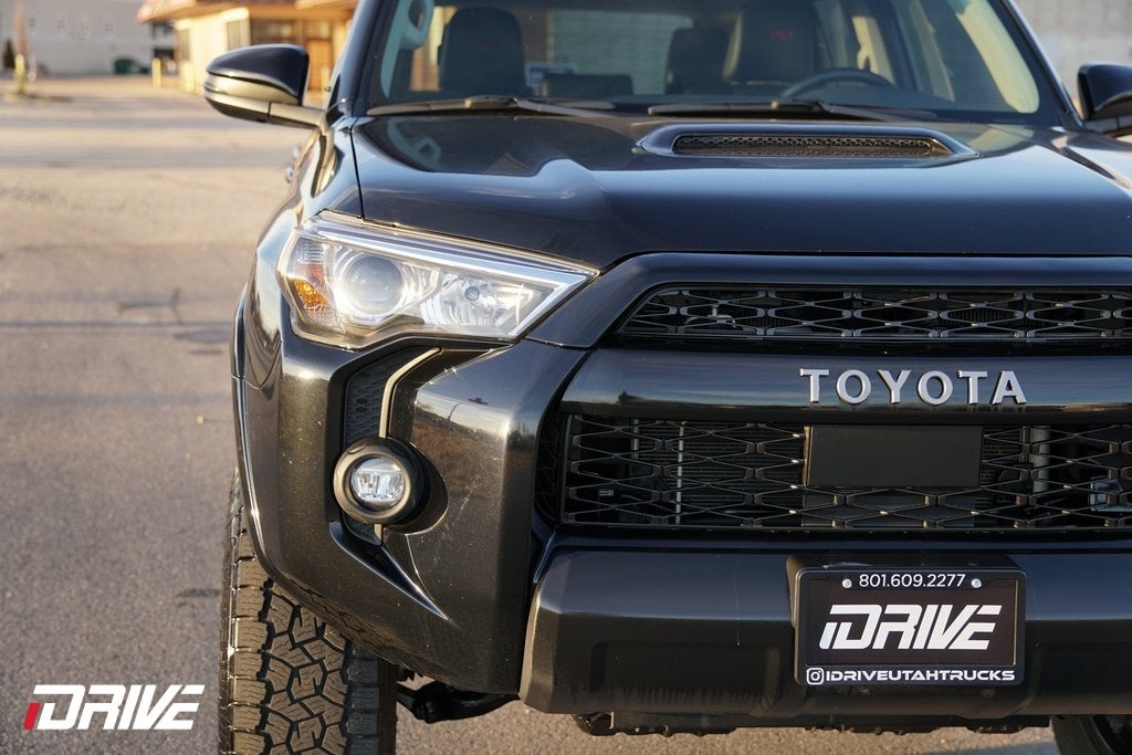 2022 Toyota 4Runner TRD Off-Road Premium