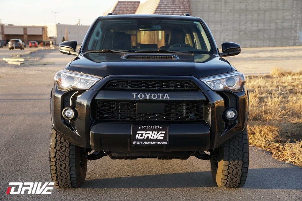 2022 Toyota 4Runner TRD Off-Road Premium