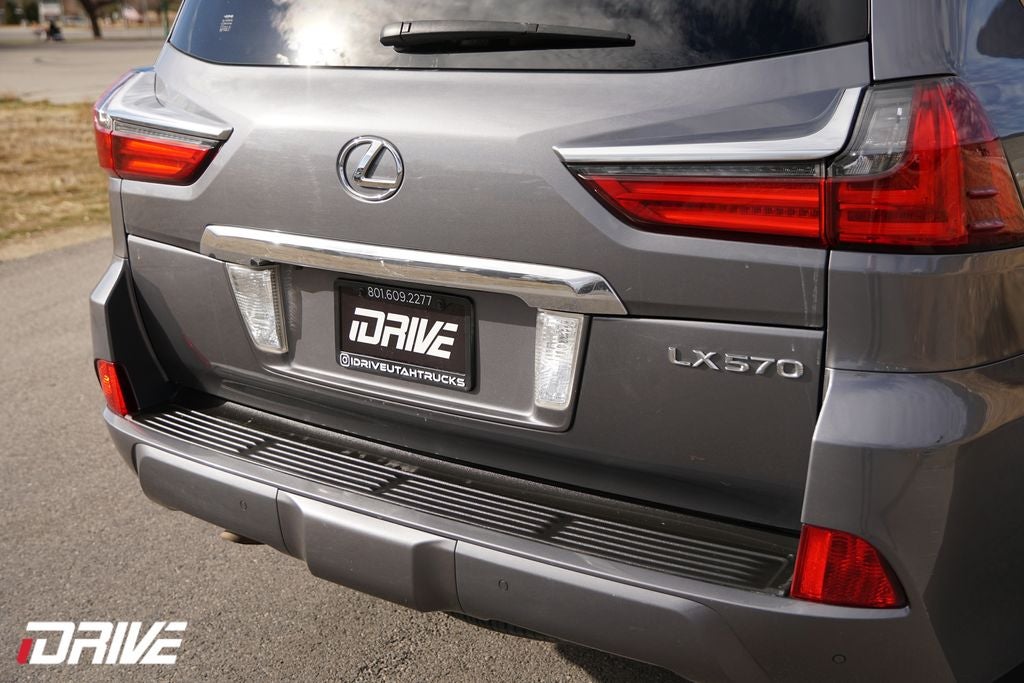 2016 Lexus LX 570